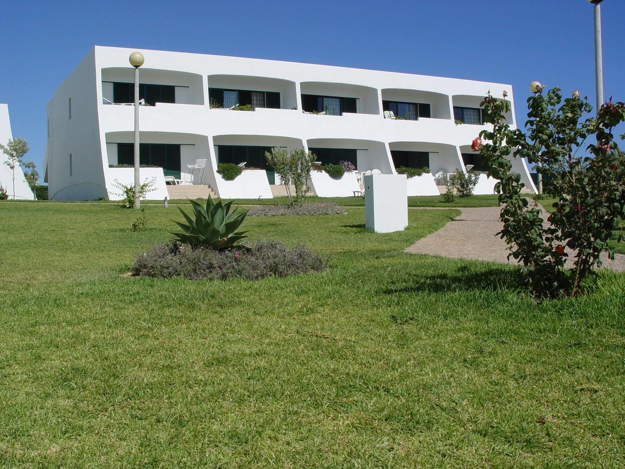 Nevali Hotel 5*