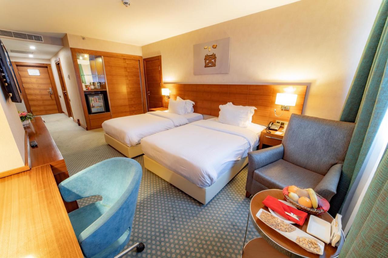 Nevali Hotel